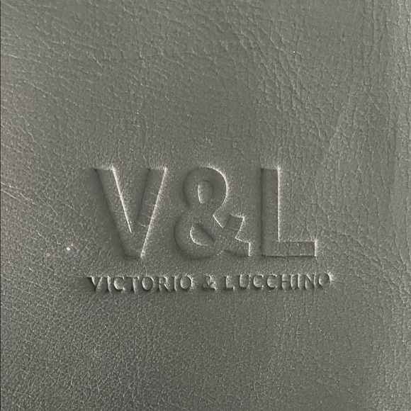 V&L Green Leather Clutch - Picture 2 of 5